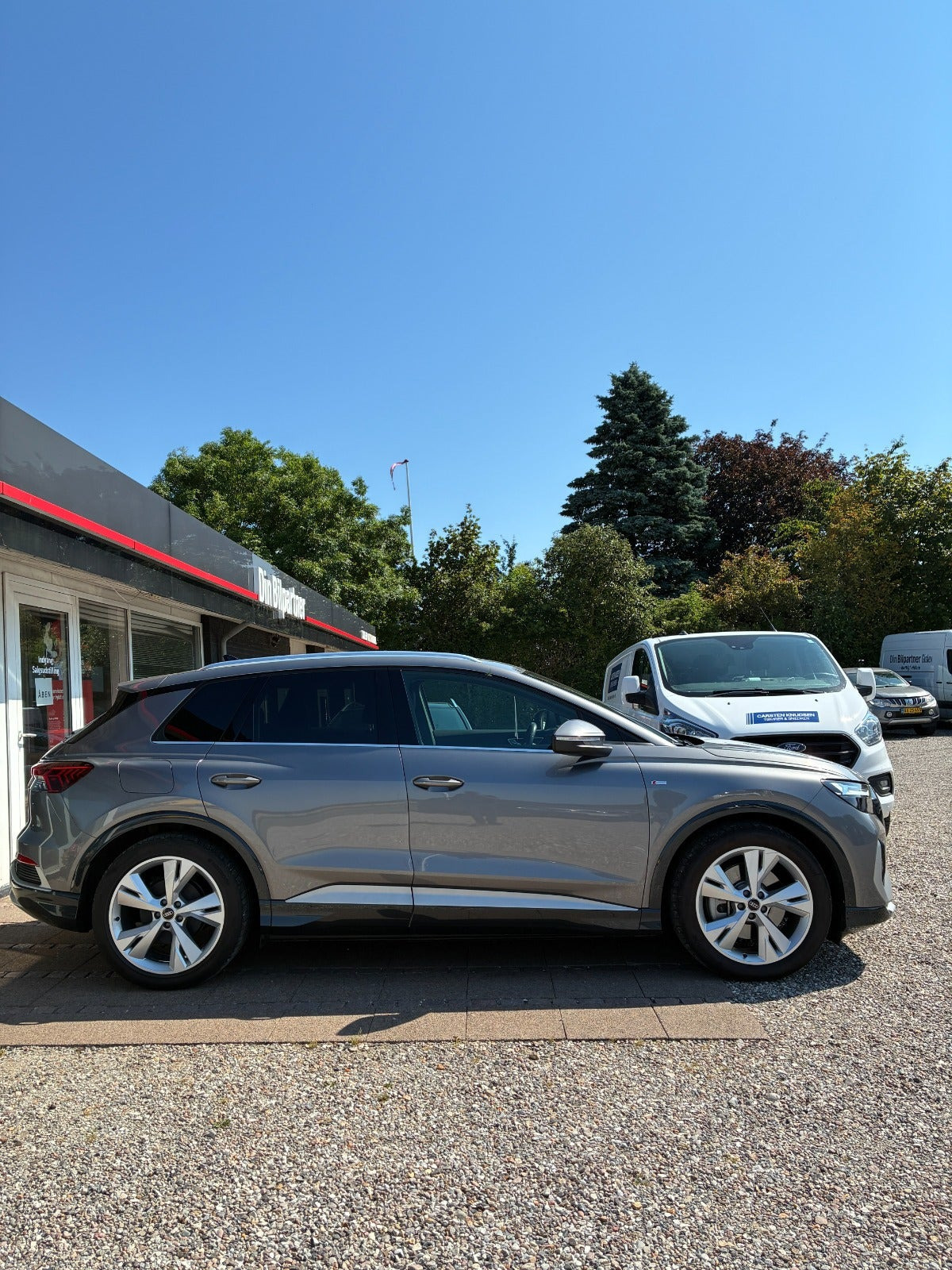 undefined Audi Q4 e-tron fra 2024