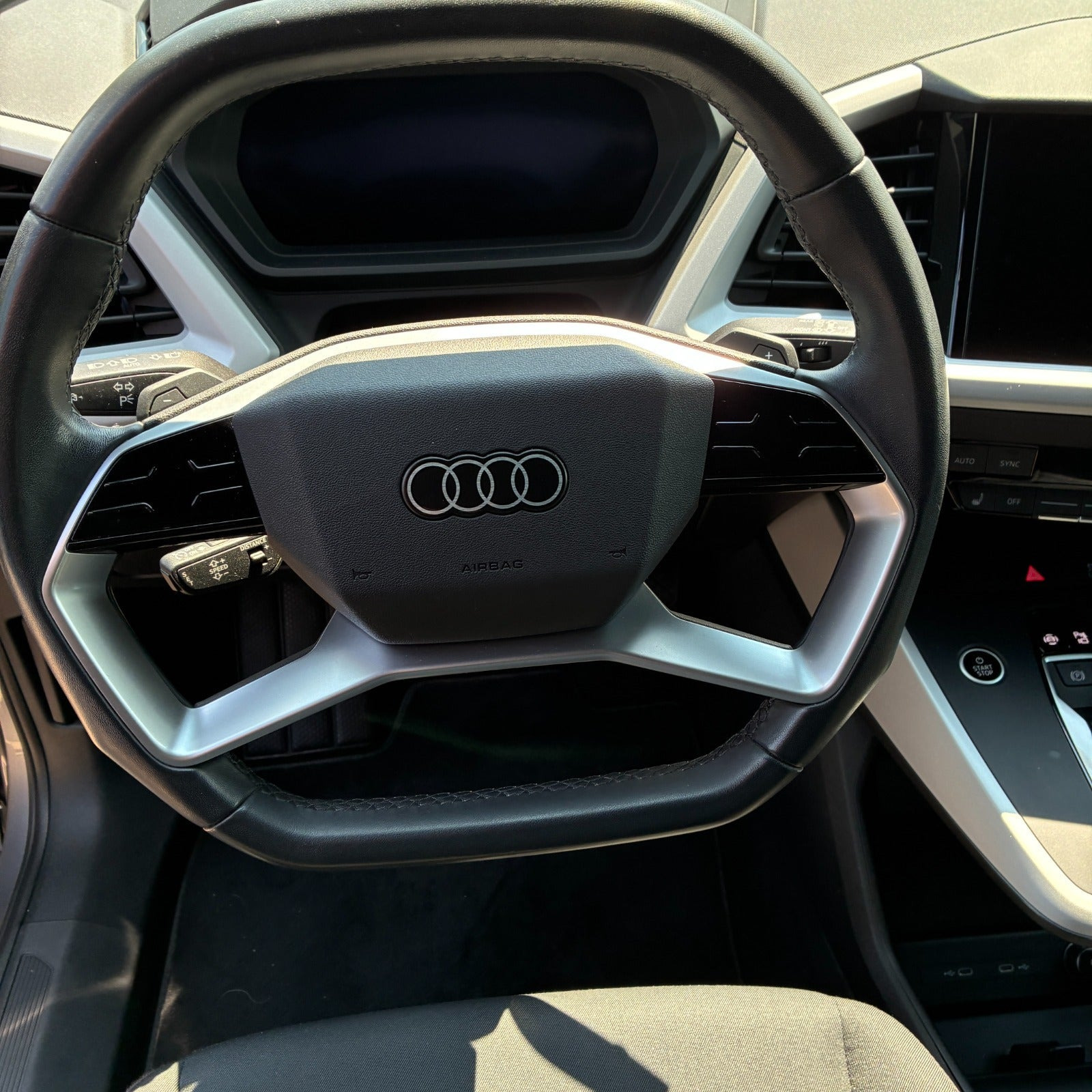 undefined Audi Q4 e-tron fra 2024