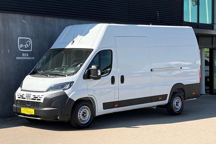 Hvid Fiat Ducato fra 2026