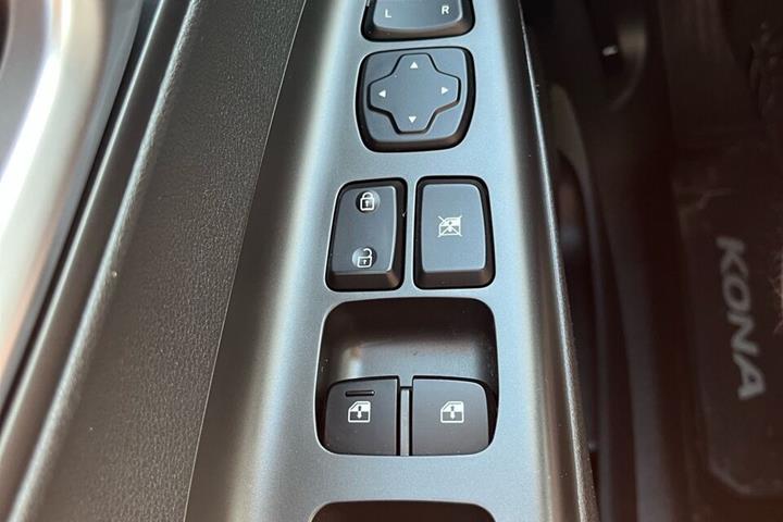 undefined Hyundai Kona fra 2021