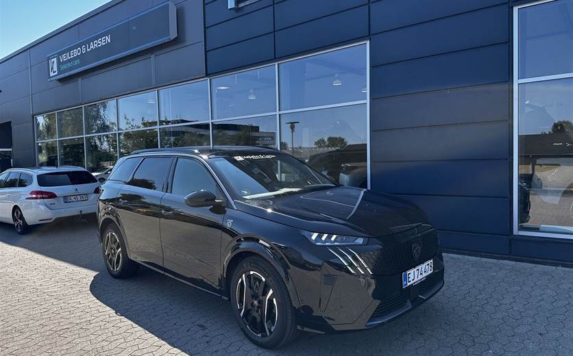 Peugeot Peugeot e-5008 GT Pack 210HK