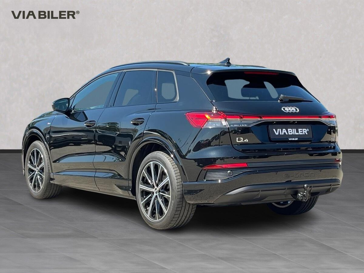 Sort Audi Q4 fra 2026
