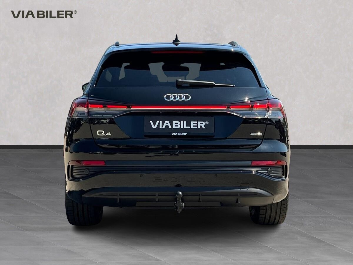 Sort Audi Q4 fra 2026