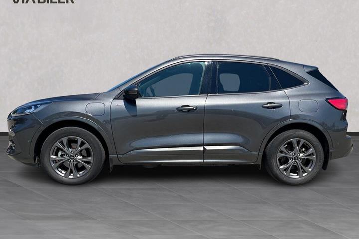 Sort Ford Kuga fra 2022
