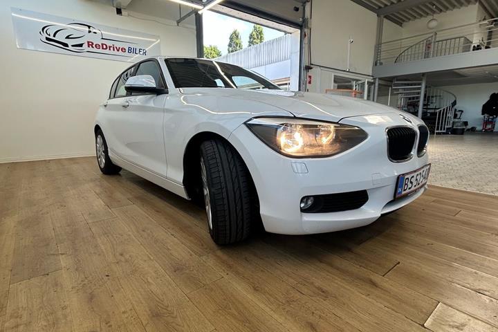 Hvid BMW 116d fra 2014