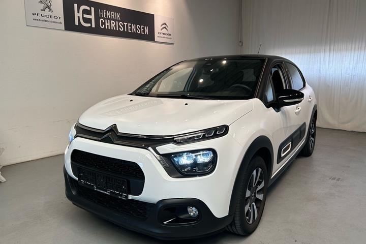 Hvid Citroën C3 fra 2021 set udefra