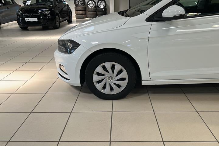 Hvid VW Polo fra 2019