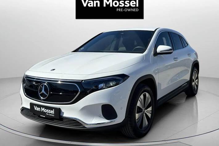 Hvid Mercedes EQA 250 fra 2023
