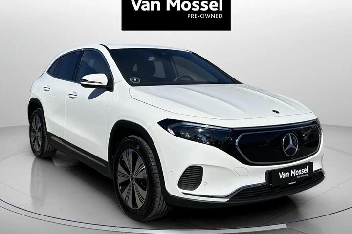 Hvid Mercedes EQA 250 fra 2023