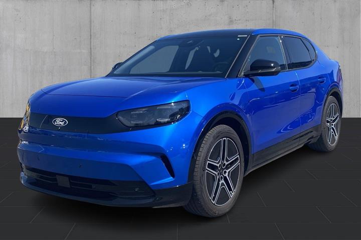Blå Ford Capri fra 2025 set udefra