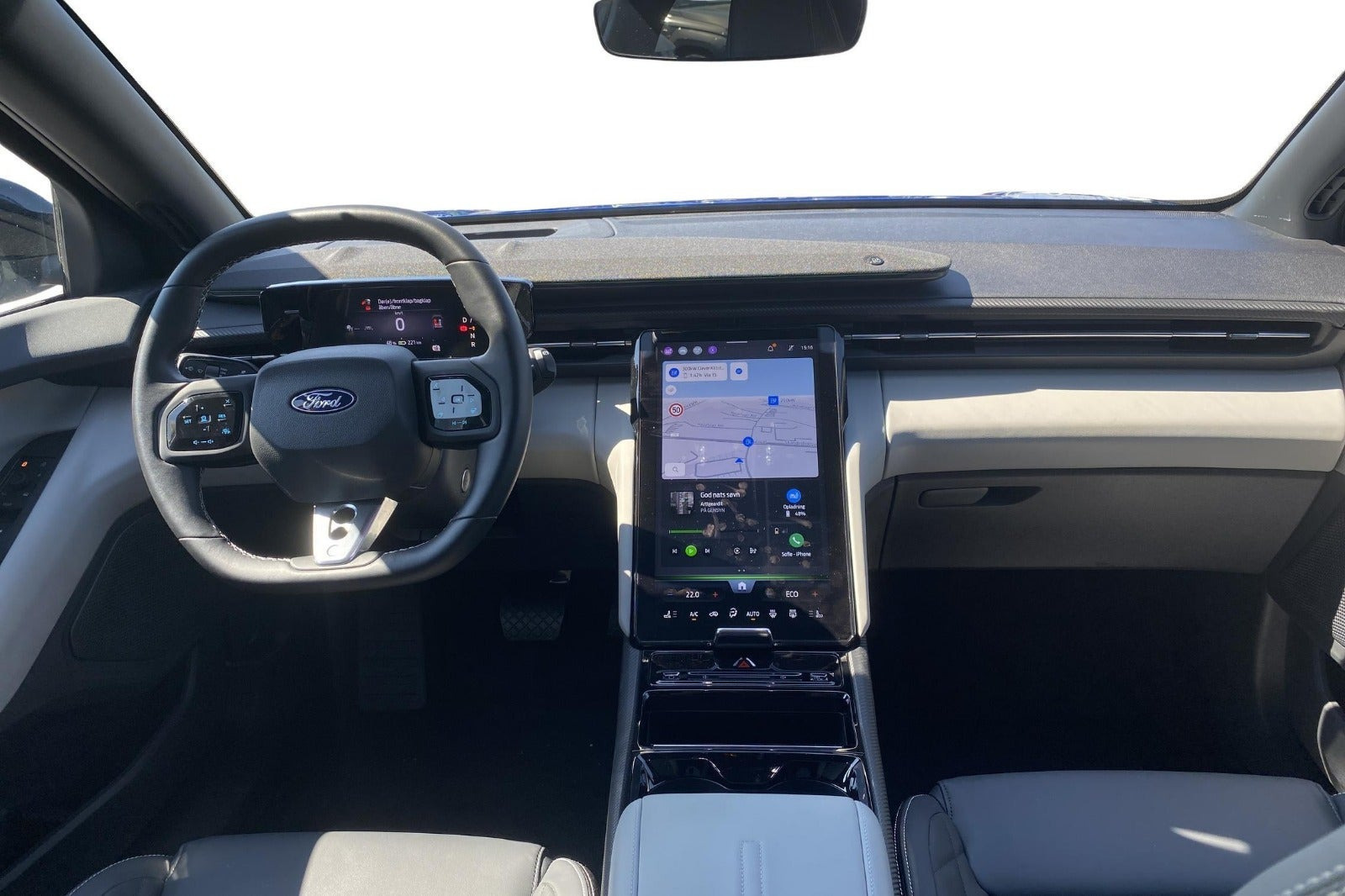 Blå Ford Capri fra 2025