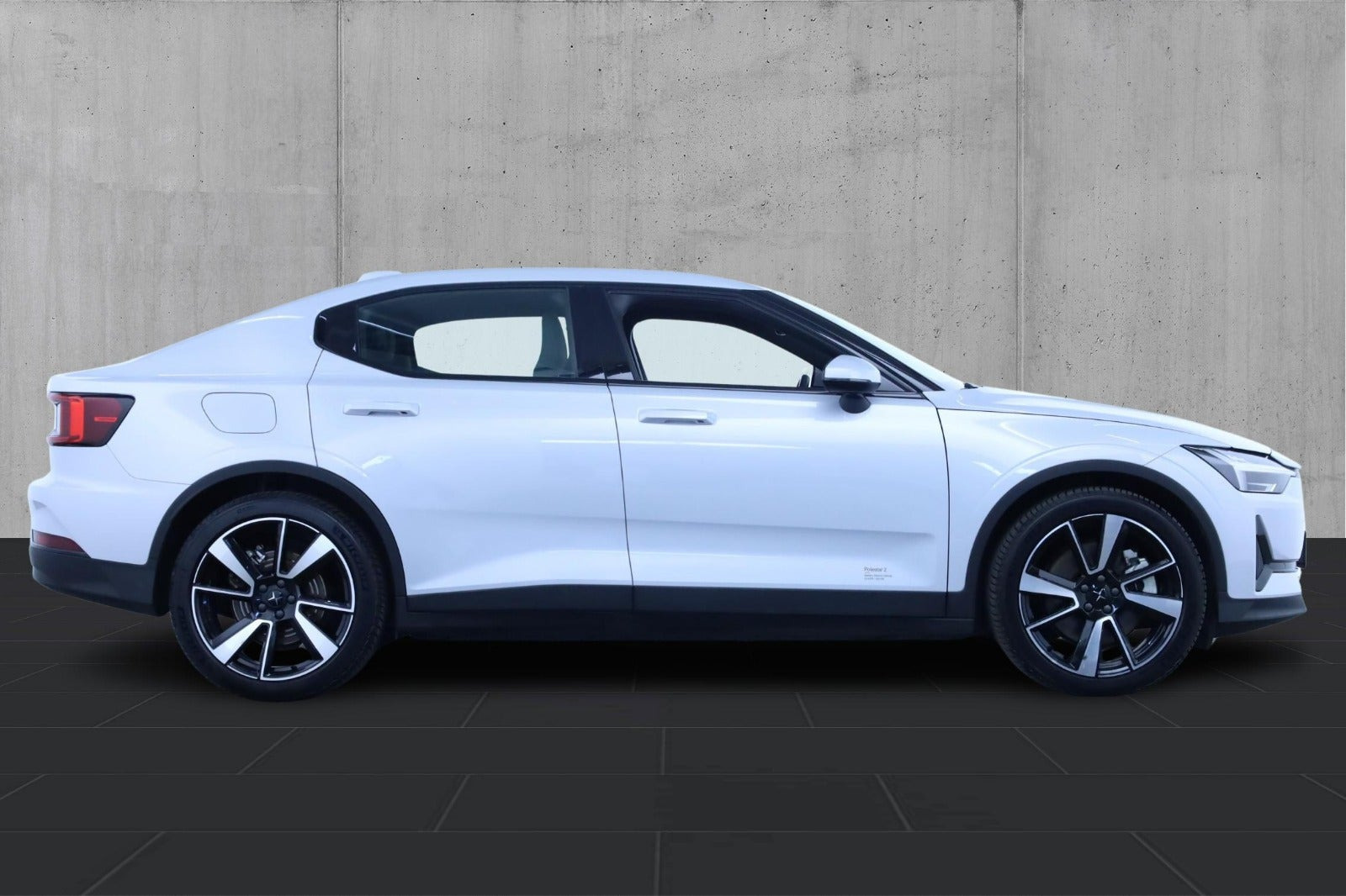 Hvid Polestar 2 fra 2021