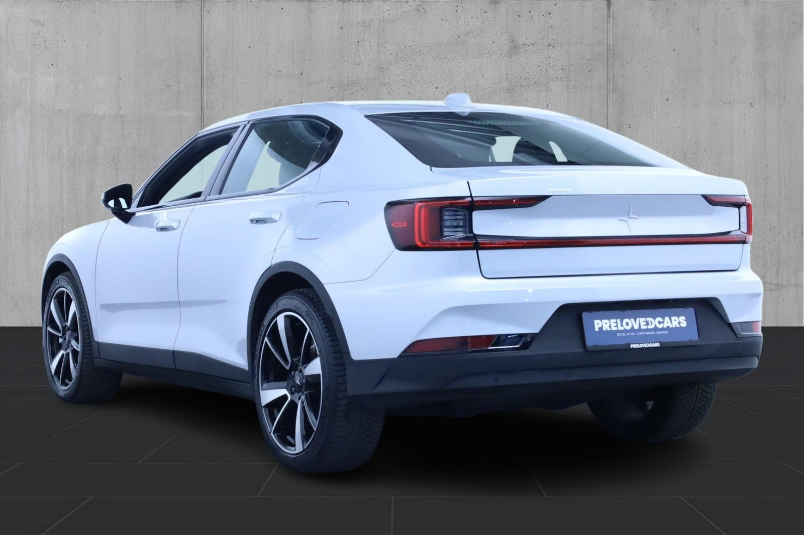 Hvid Polestar 2 fra 2021