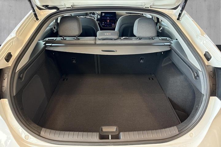 Hvid Hyundai Ioniq fra 2021