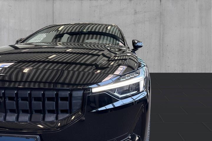 Sort Polestar 2 fra 2023