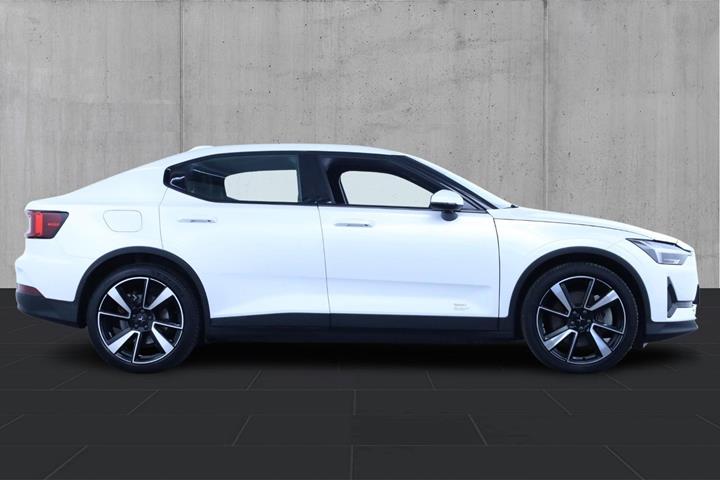 Hvid Polestar 2 fra 2021