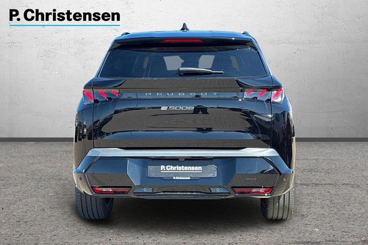 Sort Peugeot e-5008 fra 2025