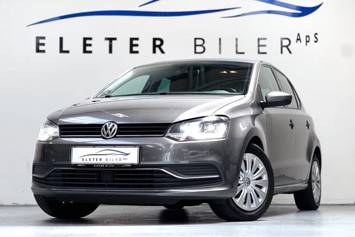 Grå VW Polo fra 2017 set udefra