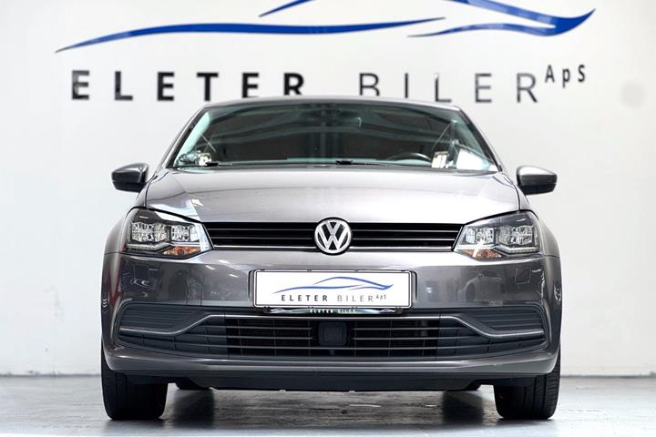 Grå VW Polo fra 2017