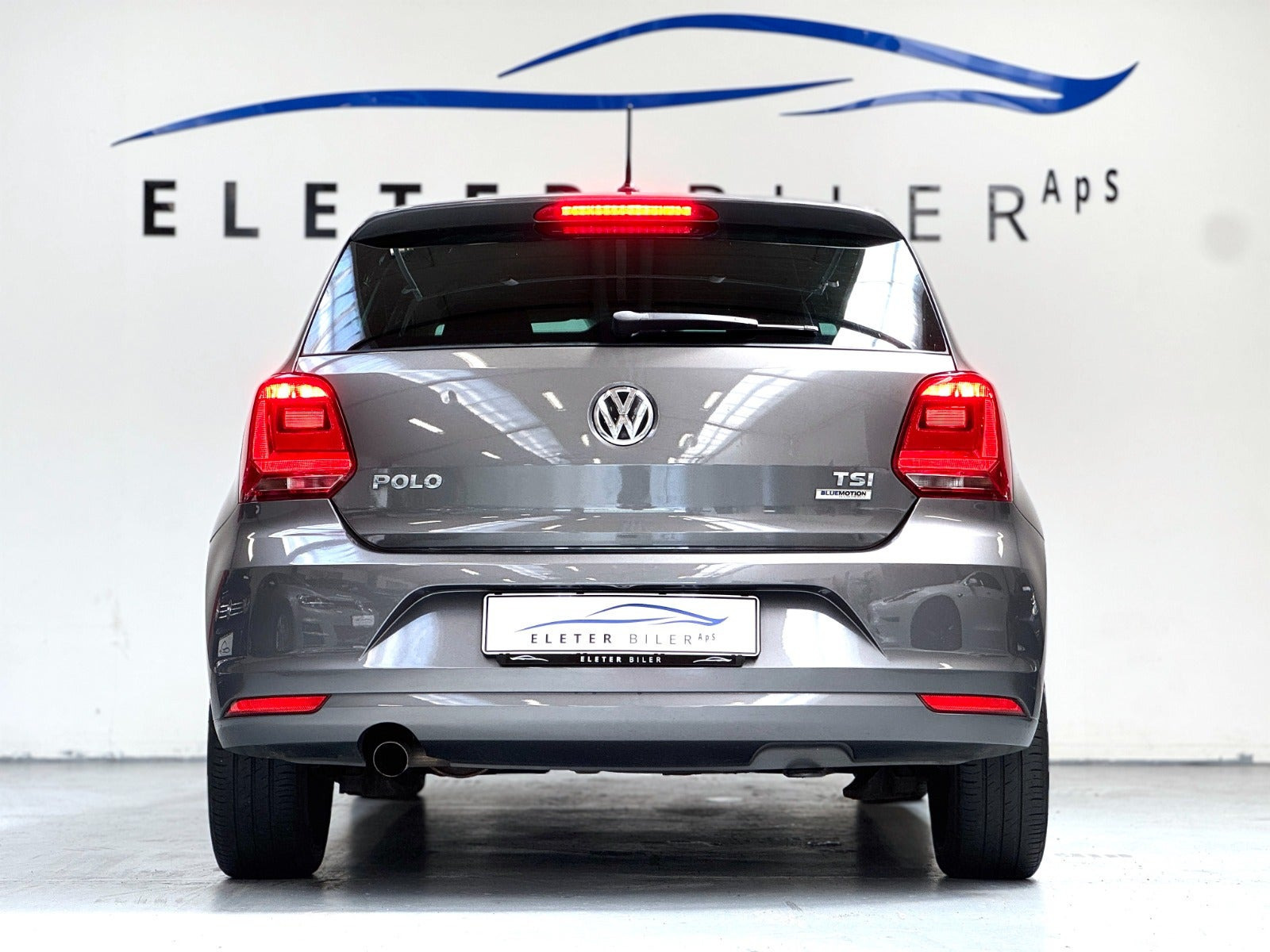 Grå VW Polo fra 2017