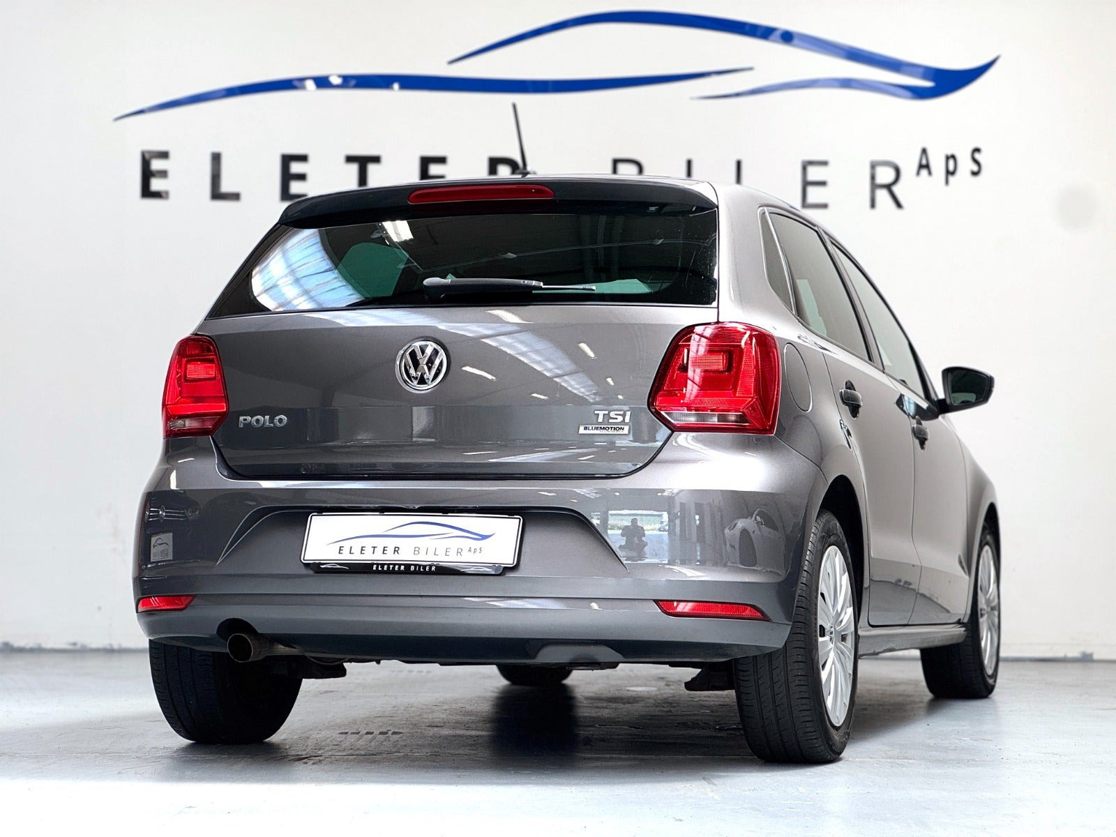 Grå VW Polo fra 2017