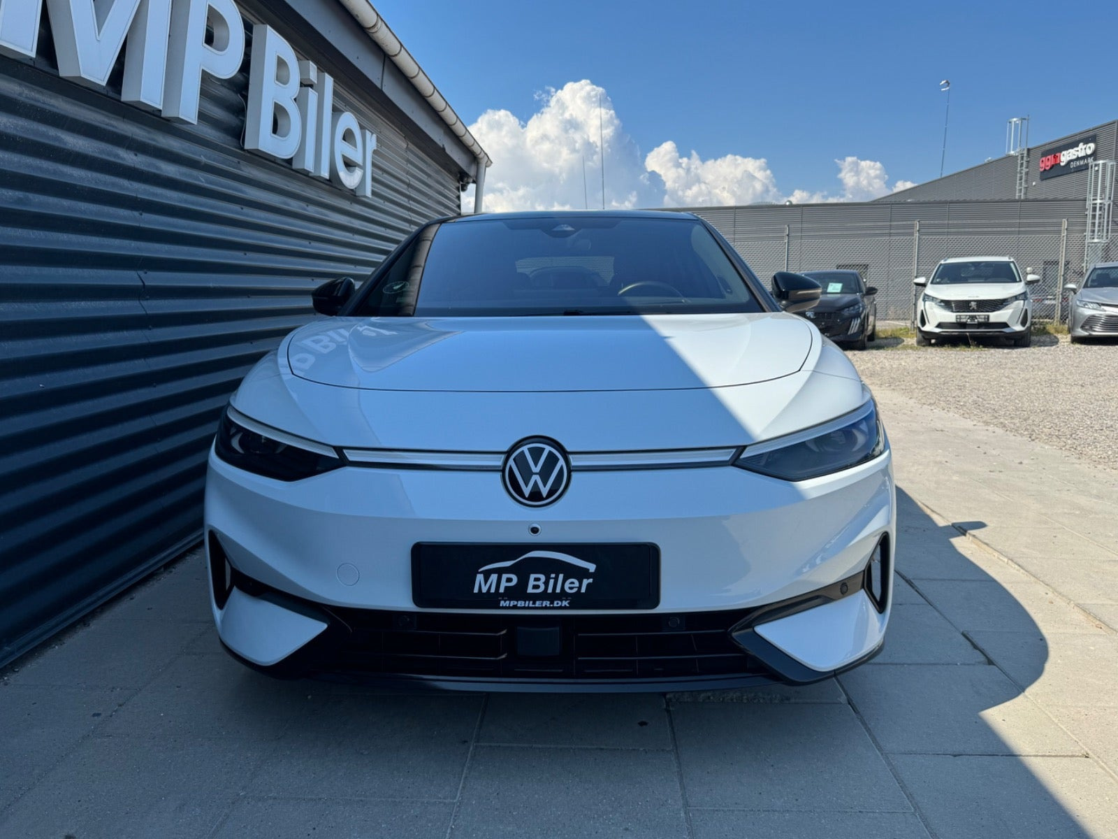 Hvid VW ID.7 fra 2024