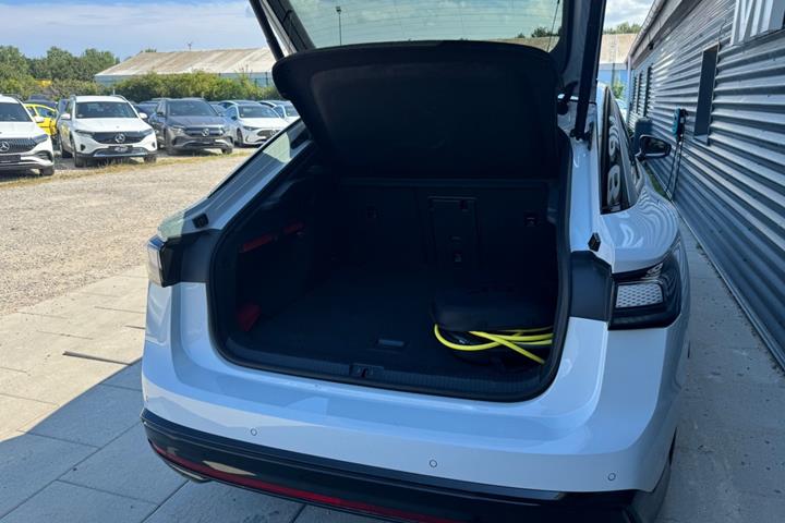 Hvid VW ID.7 fra 2024