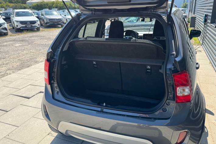 Grå Suzuki Ignis fra 2022