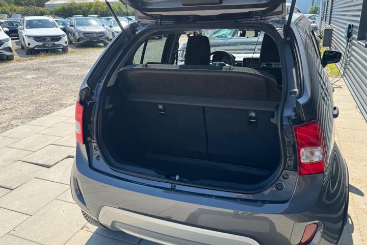 Grå Suzuki Ignis fra 2022