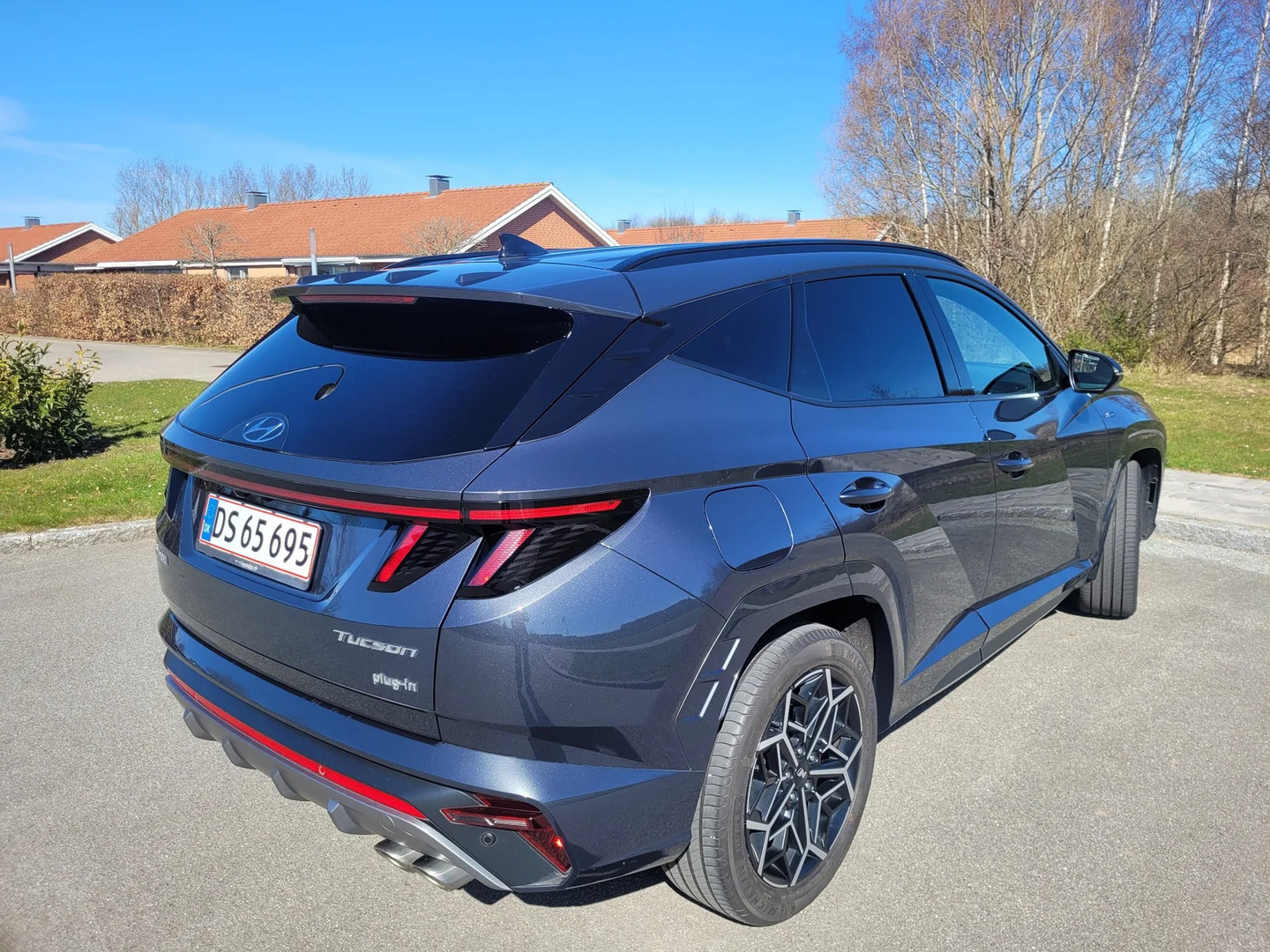 Grå Hyundai Tucson fra 2023