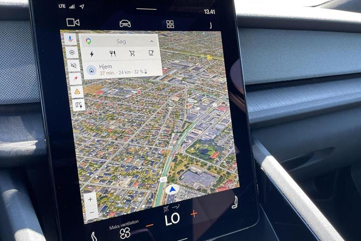 Grå Polestar 2 fra 2025