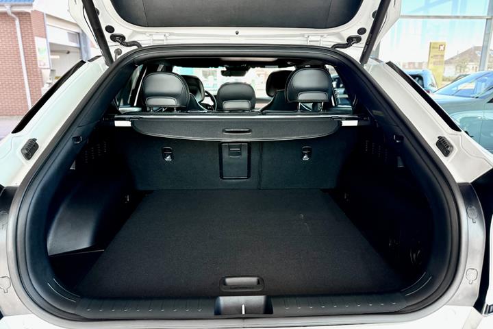 Hvid Kia EV6 fra 2024