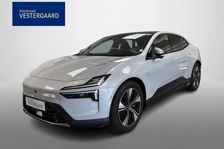 Beige Polestar 4 fra 2026 set udefra