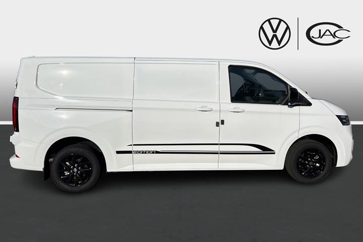 Hvid VW e-Transporter fra 2026