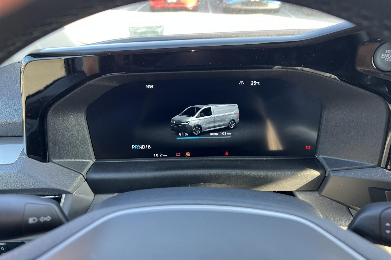 Hvid VW e-Transporter fra 2026