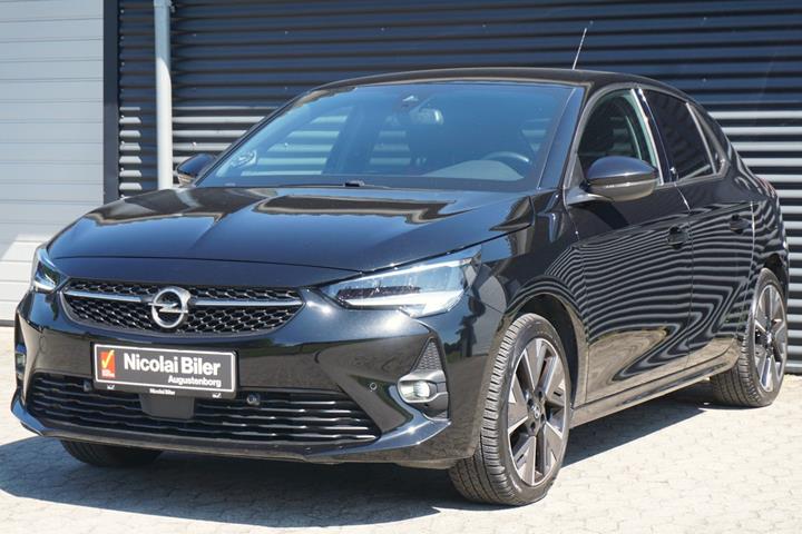 Sort Opel Corsa-e fra 2021 set udefra