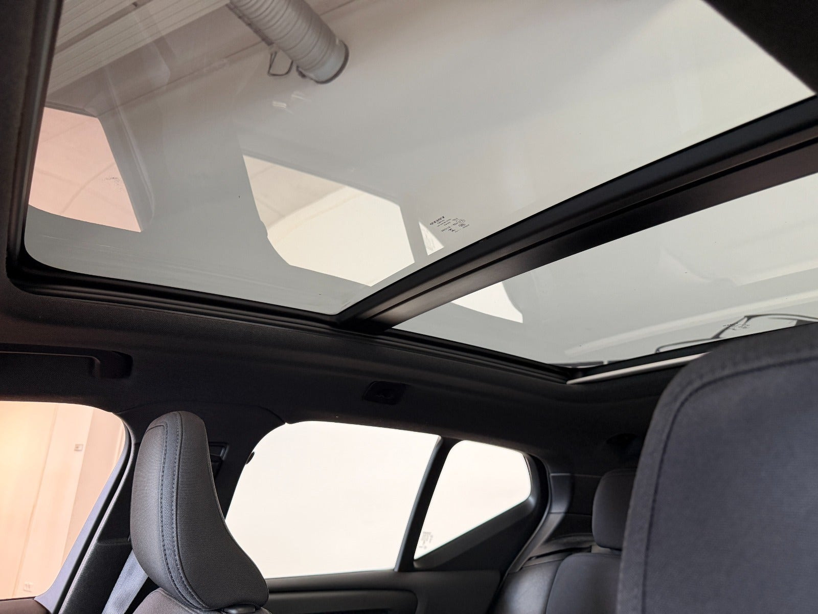 Sort Volvo XC40 fra 2023