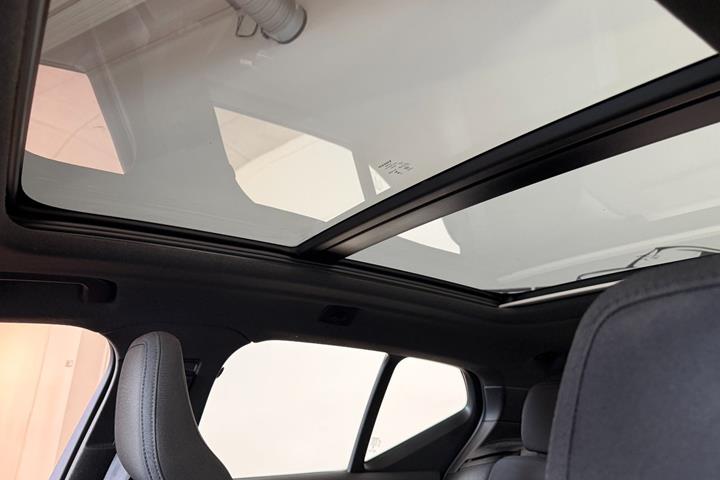 Sort Volvo XC40 fra 2023