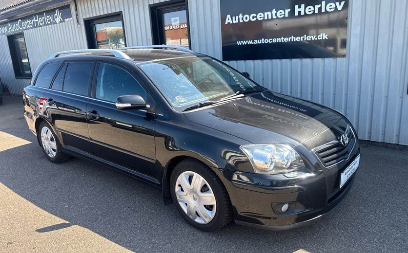 Toyota Avensis 2,0 VVT-i Executive stc.