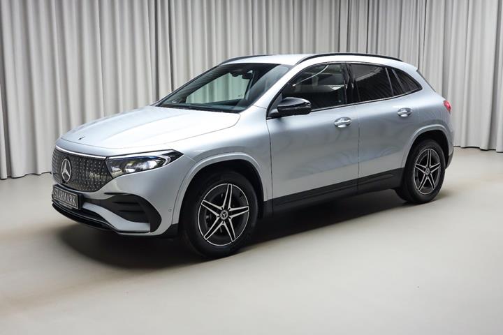 Sølv Mercedes EQA250+ fra 2026