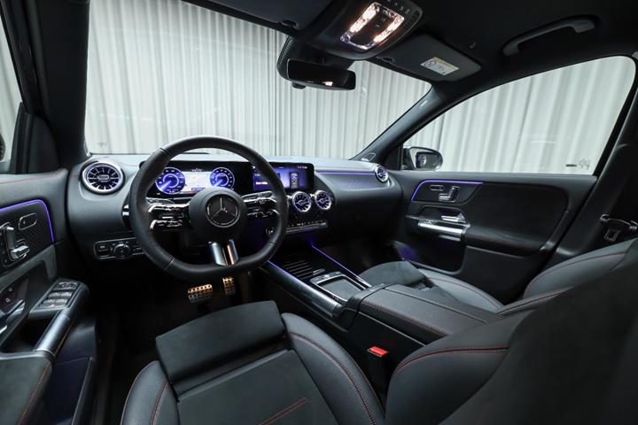 Sort Mercedes EQA250+ fra 2026