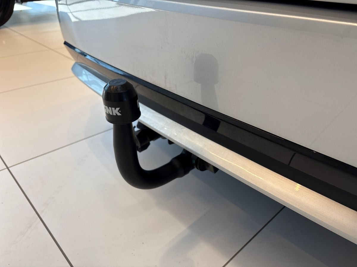 Sølv Toyota Corolla fra 2020