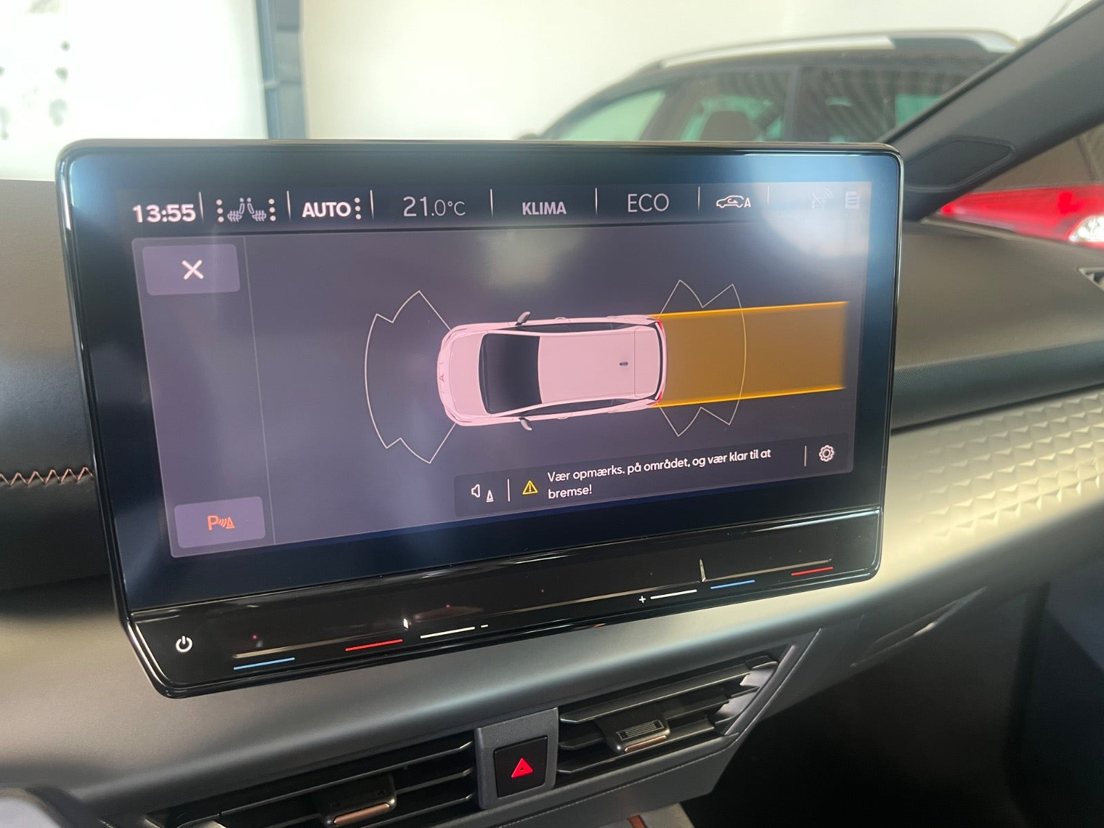 Grå Cupra Born fra 2024