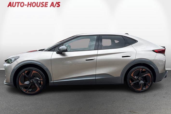 Orange Cupra Tavascan fra 2024
