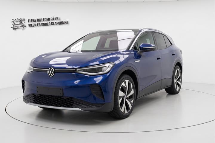 Blå VW ID.4 fra 2021 set udefra