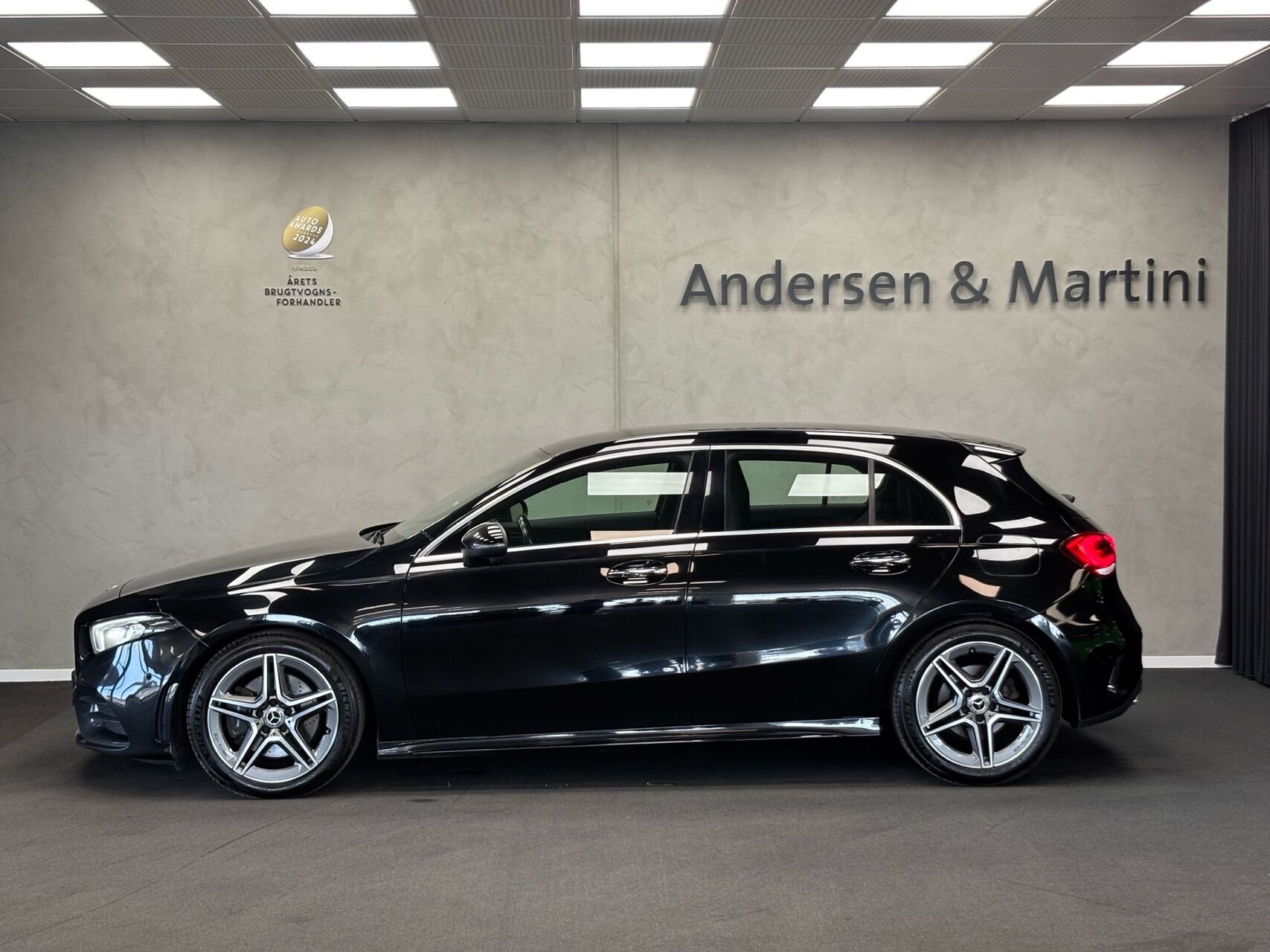 Sort Mercedes A220 d fra 2020