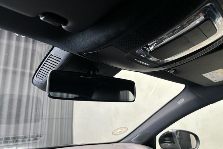 Sort Mercedes A220 d fra 2020