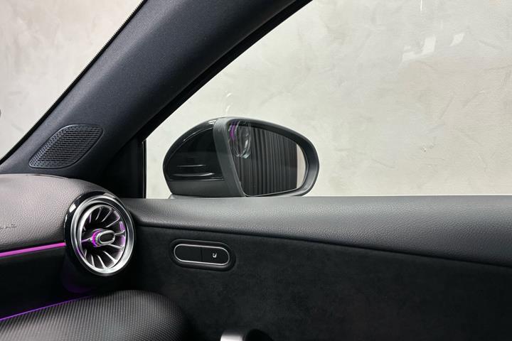 Sort Mercedes A220 d fra 2020