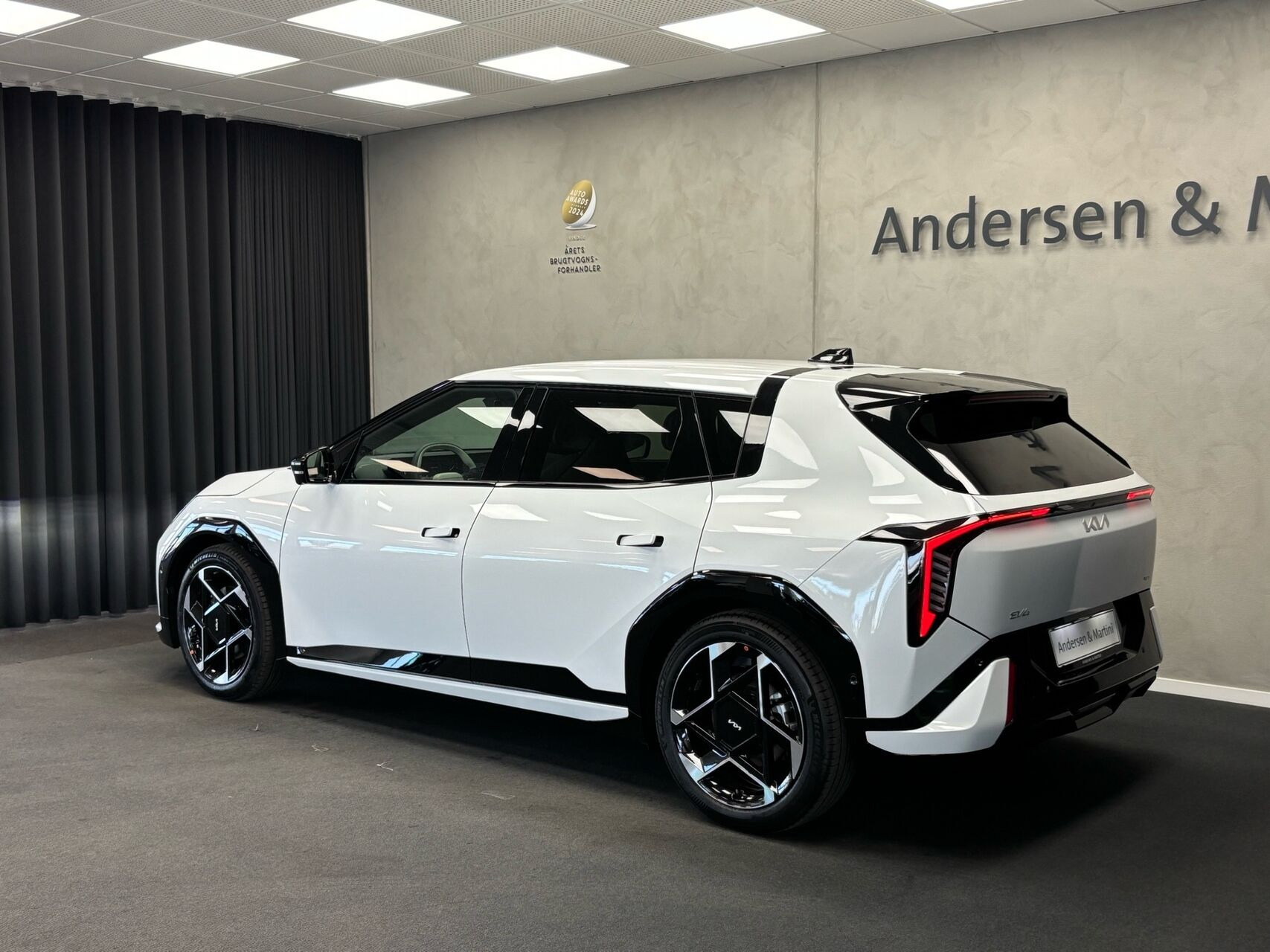 Hvid Kia EV4 fra 2026