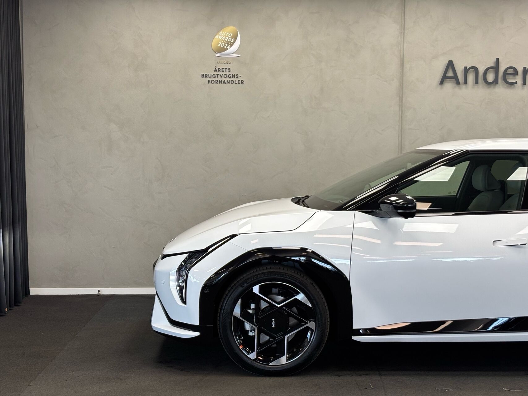 Hvid Kia EV4 fra 2026